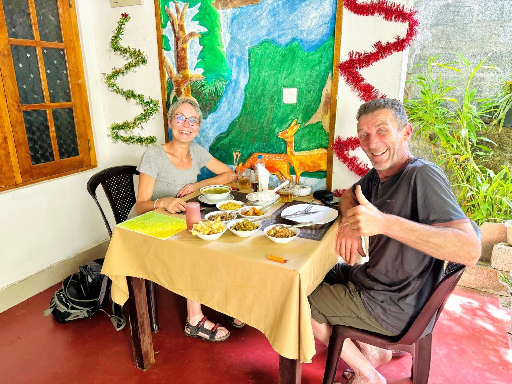 Nethmi Homestay & Restaurant Tangalle Exterior foto